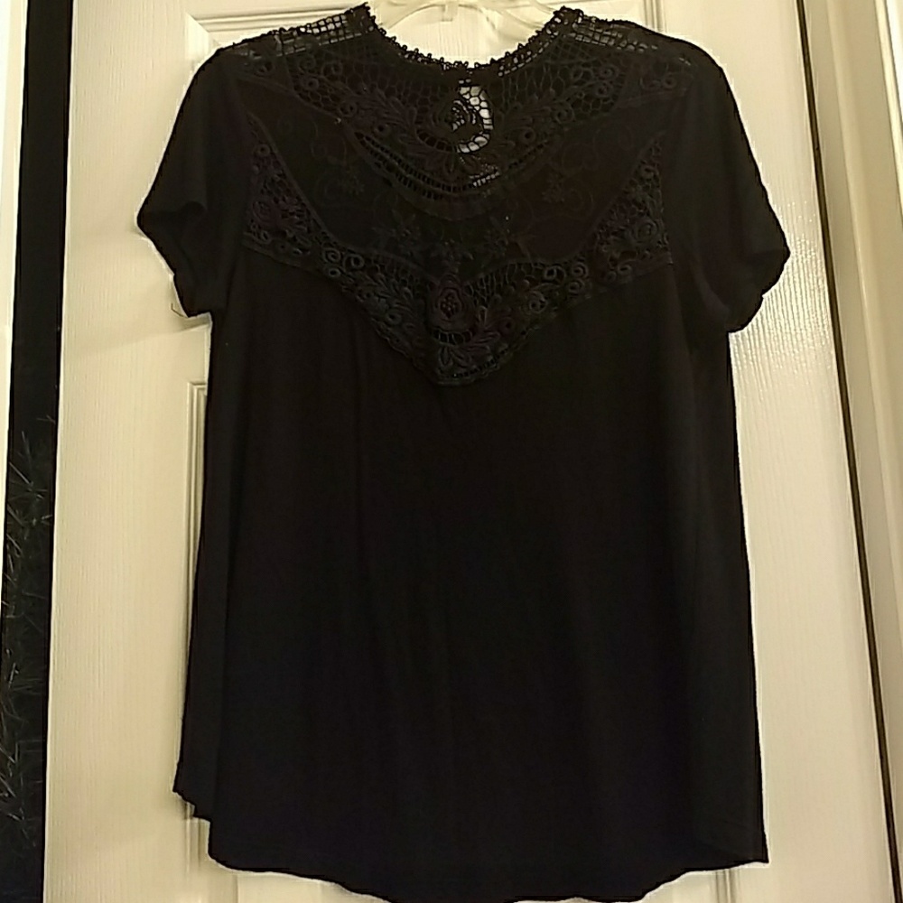 Cute fancy black blouse with desing on top